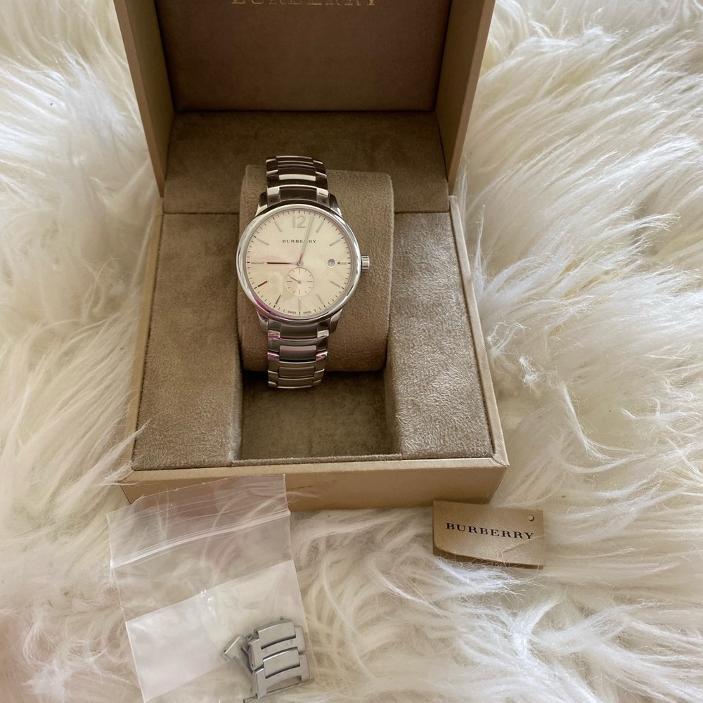 Men Burberry watch